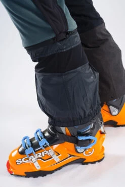 Montane M's Gradient Pants 16 Montane M's Gradient Pants -Outdoor Bekleidung MGDPRBLA GRADIENT20PANTS REG LEG 28